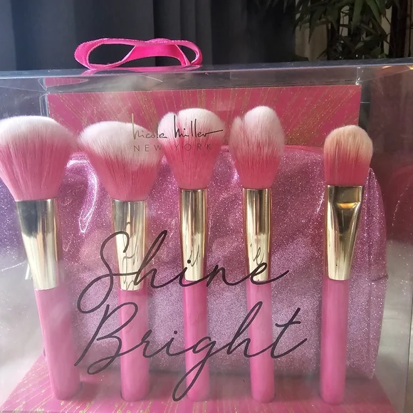 Make Up Brushes With Makeup Bag|Travel Bag Combo Pink - Picture 2 of 12